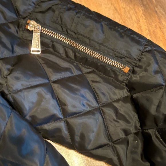 BCBGeneration Black Quilted Jacket with Vibrant Orange Lining Size large - Picture 8 of 9